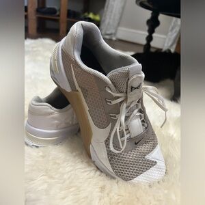 Women’s Nike metcon 7 size 8.5